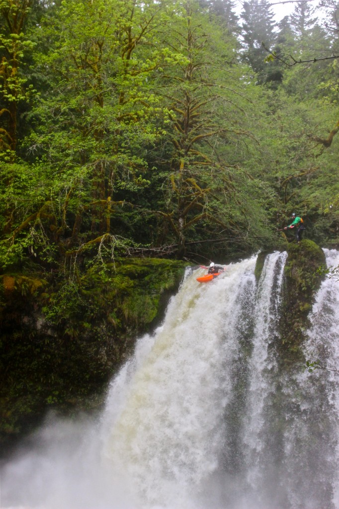 Kalama Falls Washington and Shiva make friends! » Pyranha Blog